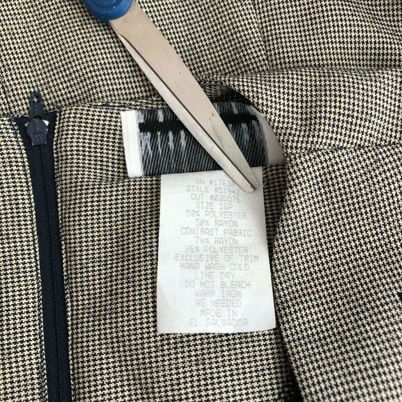 Miss Dorby Career Shift Dress Knee Length Herringbone Lagenlook Size 16P - Picture 10 of 10